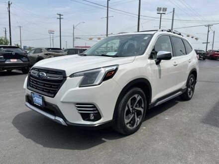 Білий Субару Forester, об'ємом двигуна 0.25 л та пробігом 32 тис. км за 13500 $, фото 1 на Automoto.ua