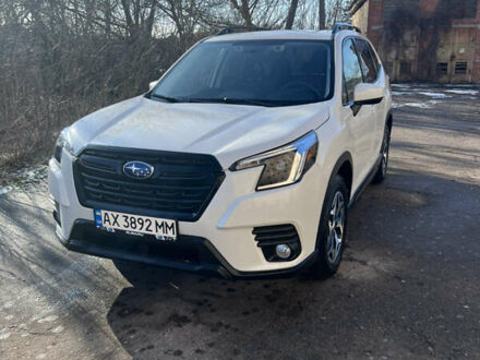 Белый Субару Форестер, объемом двигателя 2.5 л и пробегом 8 тыс. км за 20100 $, фото 1 на Automoto.ua