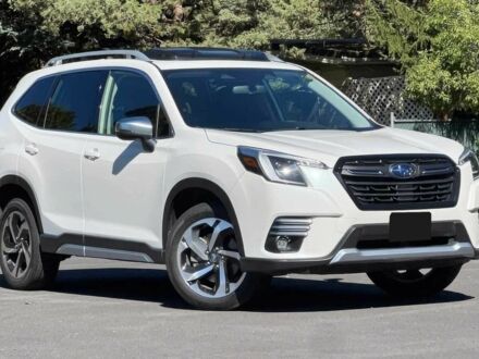Білий Субару Forester, об'ємом двигуна 2.5 л та пробігом 30 тис. км за 19000 $, фото 1 на Automoto.ua