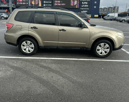 Субару Forester 2008 у Києві на Automoto.ua Бежевий Субару Forester, об'ємом двигуна 1.99 л та пробігом 232 тис. км за 6950 $, фото 1 на Automoto.ua