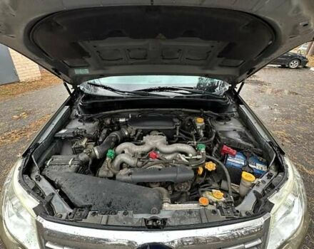 Бежевий Субару Forester, об'ємом двигуна 2 л та пробігом 300 тис. км за 7400 $, фото 2 на Automoto.ua