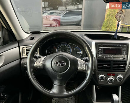 Бежевий Субару Forester, об'ємом двигуна 2.46 л та пробігом 216 тис. км за 9900 $, фото 5 на Automoto.ua