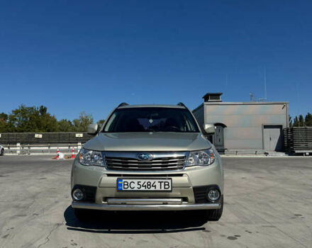 Субару Форестер 2010 в Киеве на Automoto.ua Бежевый Субару Форестер, объемом двигателя 2.46 л и пробегом 220 тыс. км за 8900 $, фото 4 на Automoto.ua