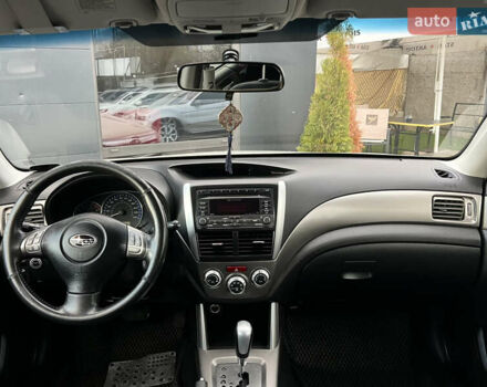 Бежевий Субару Forester, об'ємом двигуна 2.46 л та пробігом 216 тис. км за 9900 $, фото 6 на Automoto.ua