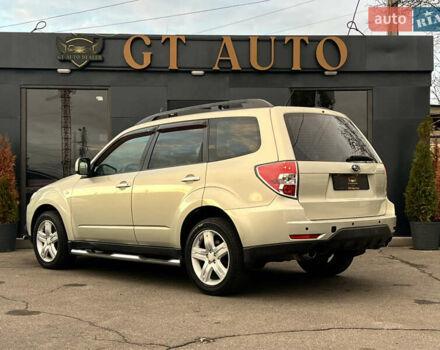 Бежевий Субару Forester, об'ємом двигуна 2.46 л та пробігом 216 тис. км за 9900 $, фото 2 на Automoto.ua