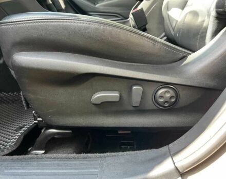 Бежевый Субару Форестер, объемом двигателя 2.5 л и пробегом 110 тыс. км за 17000 $, фото 7 на Automoto.ua