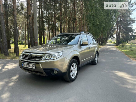 Бежевий Субару Forester, об'ємом двигуна 1.99 л та пробігом 116 тис. км за 7900 $, фото 1 на Automoto.ua