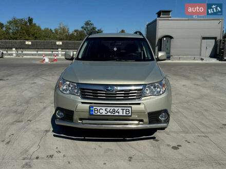 Субару Forester 2010 у Києві на Automoto.ua Бежевий Субару Forester, об'ємом двигуна 2.46 л та пробігом 217 тис. км за 9200 $, фото 1 на Automoto.ua