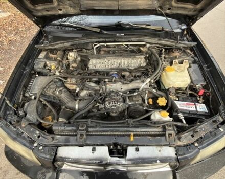 Черный Субару Форестер, объемом двигателя 2 л и пробегом 376 тыс. км за 3900 $, фото 1 на Automoto.ua