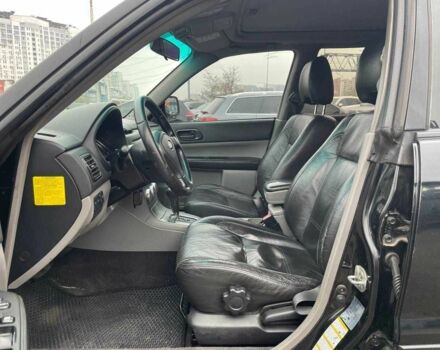 Черный Субару Форестер, объемом двигателя 2 л и пробегом 343 тыс. км за 6490 $, фото 8 на Automoto.ua