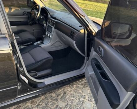 Чорний Субару Forester, об'ємом двигуна 2 л та пробігом 400 тис. км за 5300 $, фото 6 на Automoto.ua