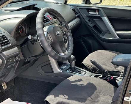 Черный Субару Форестер, объемом двигателя 2.5 л и пробегом 137 тыс. км за 15490 $, фото 17 на Automoto.ua