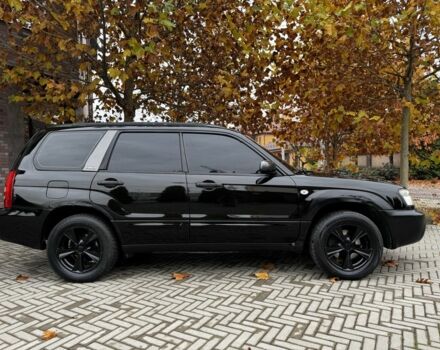 Черный Субару Форестер, объемом двигателя 2 л и пробегом 225 тыс. км за 4600 $, фото 3 на Automoto.ua