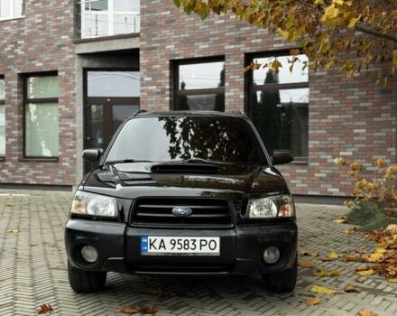 Черный Субару Форестер, объемом двигателя 2 л и пробегом 225 тыс. км за 4600 $, фото 1 на Automoto.ua