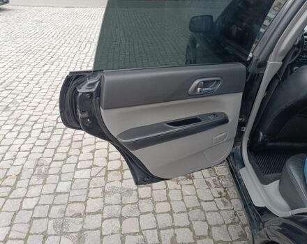 Черный Субару Форестер, объемом двигателя 2 л и пробегом 230 тыс. км за 6500 $, фото 10 на Automoto.ua