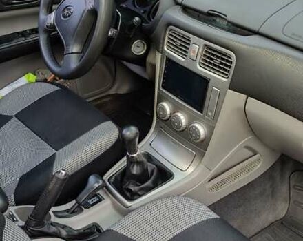 Чорний Субару Forester, об'ємом двигуна 1.99 л та пробігом 246 тис. км за 6200 $, фото 2 на Automoto.ua