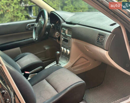 Субару Forester 2005 у Києві на Automoto.ua Чорний Субару Forester, об'ємом двигуна 1.99 л та пробігом 530 тис. км за 4800 $, фото 7 на Automoto.ua