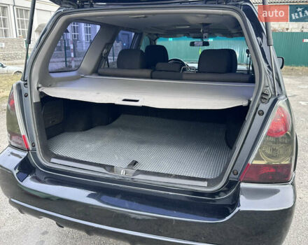 Черный Субару Форестер, объемом двигателя 2 л и пробегом 265 тыс. км за 5499 $, фото 12 на Automoto.ua