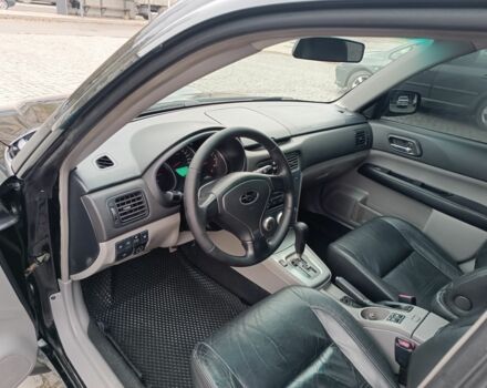 Черный Субару Форестер, объемом двигателя 2 л и пробегом 230 тыс. км за 6500 $, фото 7 на Automoto.ua