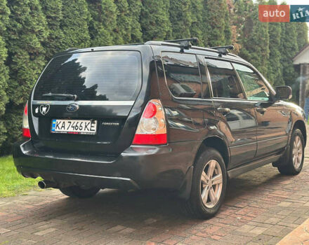Субару Forester 2005 у Києві на Automoto.ua Чорний Субару Forester, об'ємом двигуна 1.99 л та пробігом 530 тис. км за 4800 $, фото 3 на Automoto.ua