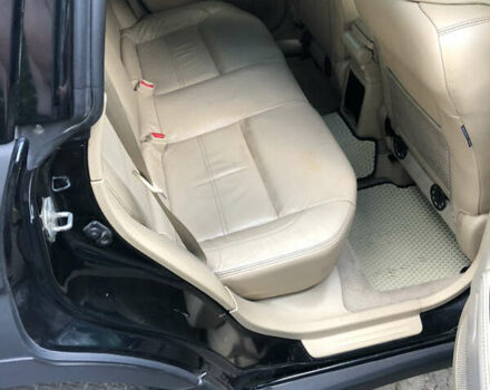 Черный Субару Форестер, объемом двигателя 2.5 л и пробегом 280 тыс. км за 9000 $, фото 6 на Automoto.ua