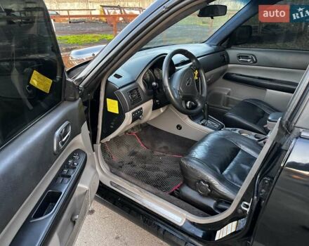 Черный Субару Форестер, объемом двигателя 2.5 л и пробегом 235 тыс. км за 5650 $, фото 8 на Automoto.ua