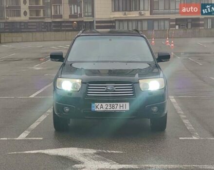 Чорний Субару Forester, об'ємом двигуна 1.99 л та пробігом 252 тис. км за 6000 $, фото 6 на Automoto.ua