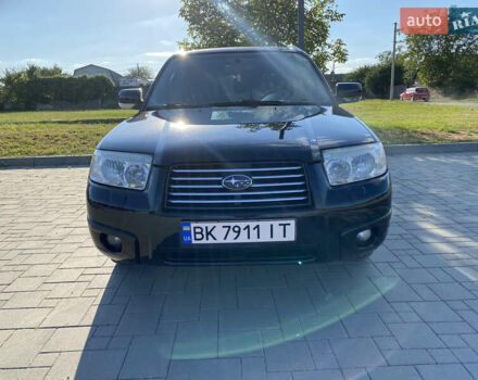 Черный Субару Форестер, объемом двигателя 1.99 л и пробегом 345 тыс. км за 6700 $, фото 2 на Automoto.ua