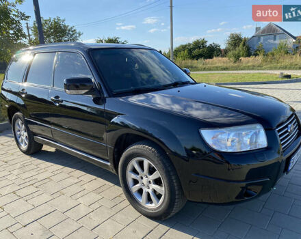 Черный Субару Форестер, объемом двигателя 1.99 л и пробегом 345 тыс. км за 6700 $, фото 1 на Automoto.ua