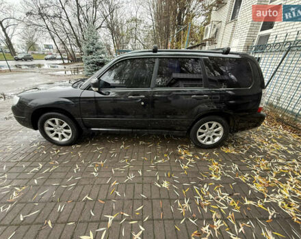 Черный Субару Форестер, объемом двигателя 1.99 л и пробегом 198 тыс. км за 5500 $, фото 3 на Automoto.ua