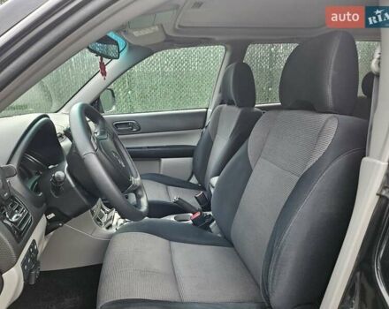 Черный Субару Форестер, объемом двигателя 2 л и пробегом 289 тыс. км за 8500 $, фото 5 на Automoto.ua