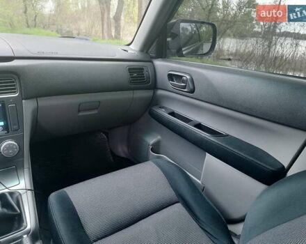 Чорний Субару Forester, об'ємом двигуна 2 л та пробігом 205 тис. км за 6900 $, фото 19 на Automoto.ua