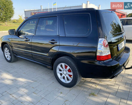 Черный Субару Форестер, объемом двигателя 1.99 л и пробегом 345 тыс. км за 6700 $, фото 4 на Automoto.ua