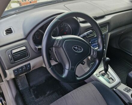 Черный Субару Форестер, объемом двигателя 2 л и пробегом 231 тыс. км за 5850 $, фото 7 на Automoto.ua