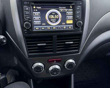 Черный Субару Форестер, объемом двигателя 2.5 л и пробегом 370 тыс. км за 8750 $, фото 7 на Automoto.ua