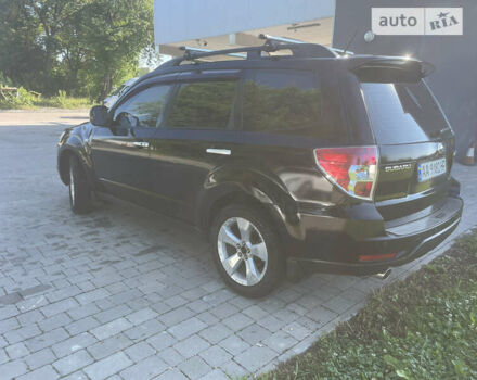 Чорний Субару Forester, об'ємом двигуна 2.46 л та пробігом 270 тис. км за 5500 $, фото 2 на Automoto.ua