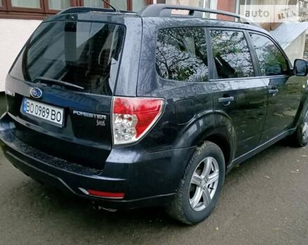 Чорний Субару Forester, об'ємом двигуна 2 л та пробігом 177 тис. км за 9900 $, фото 3 на Automoto.ua