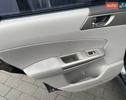 Чорний Субару Forester, об'ємом двигуна 2.5 л та пробігом 185 тис. км за 7850 $, фото 26 на Automoto.ua