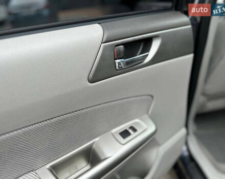 Чорний Субару Forester, об'ємом двигуна 2.5 л та пробігом 271 тис. км за 6950 $, фото 67 на Automoto.ua