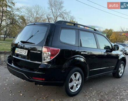 Черный Субару Форестер, объемом двигателя 1.99 л и пробегом 178 тыс. км за 8700 $, фото 6 на Automoto.ua