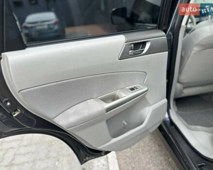 Чорний Субару Forester, об'ємом двигуна 2.5 л та пробігом 271 тис. км за 6950 $, фото 66 на Automoto.ua