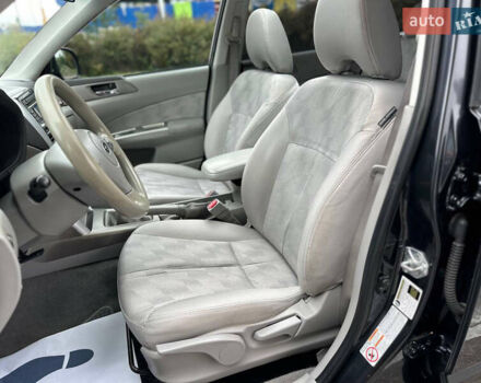 Чорний Субару Forester, об'ємом двигуна 2.5 л та пробігом 271 тис. км за 6950 $, фото 61 на Automoto.ua