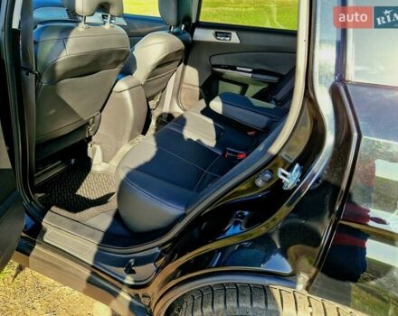 Чорний Субару Forester, об'ємом двигуна 2.46 л та пробігом 211 тис. км за 10000 $, фото 26 на Automoto.ua