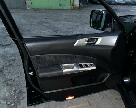 Чорний Субару Forester, об'ємом двигуна 2.46 л та пробігом 318 тис. км за 9300 $, фото 18 на Automoto.ua