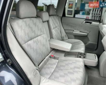 Чорний Субару Forester, об'ємом двигуна 2.5 л та пробігом 271 тис. км за 6950 $, фото 75 на Automoto.ua