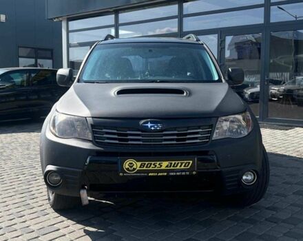 Черный Субару Форестер, объемом двигателя 2.5 л и пробегом 230 тыс. км за 7700 $, фото 1 на Automoto.ua