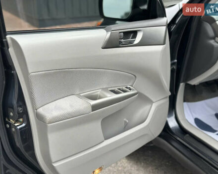 Черный Субару Форестер, объемом двигателя 2.5 л и пробегом 271 тыс. км за 7450 $, фото 45 на Automoto.ua