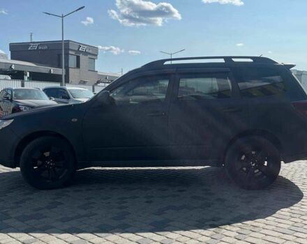 Черный Субару Форестер, объемом двигателя 2.5 л и пробегом 230 тыс. км за 7700 $, фото 3 на Automoto.ua