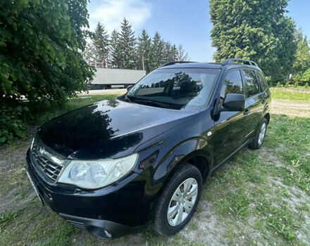 Чорний Субару Forester, об'ємом двигуна 2 л та пробігом 232 тис. км за 8250 $, фото 1 на Automoto.ua