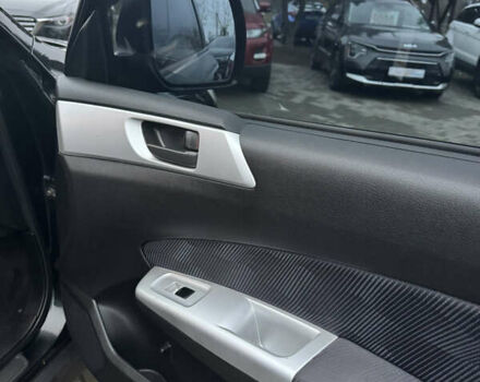 Черный Субару Форестер, объемом двигателя 1.99 л и пробегом 180 тыс. км за 7200 $, фото 9 на Automoto.ua